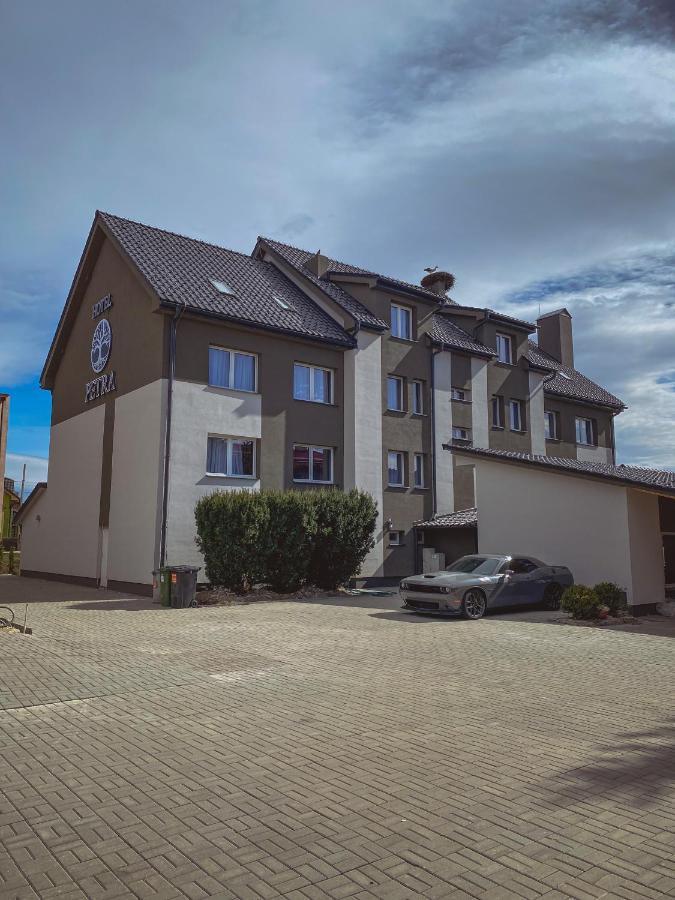 Hotel Petra Hrabušice Eksteriør billede